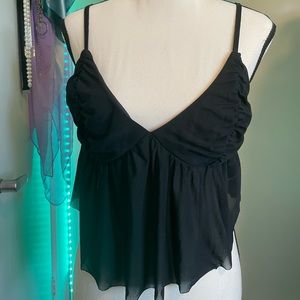 black mesh going out top 🖤
